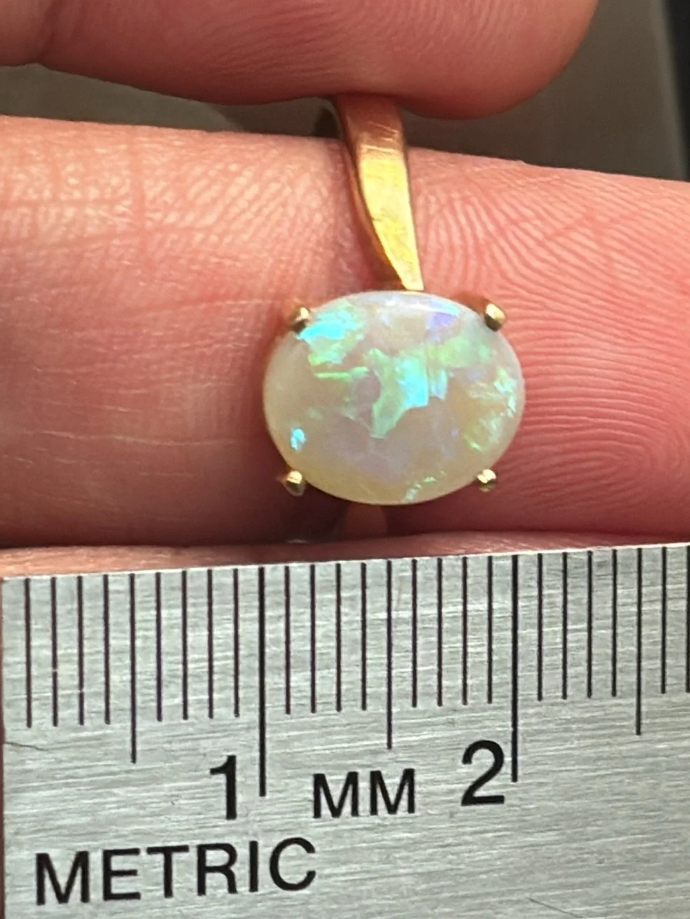 N/A elegant solid
